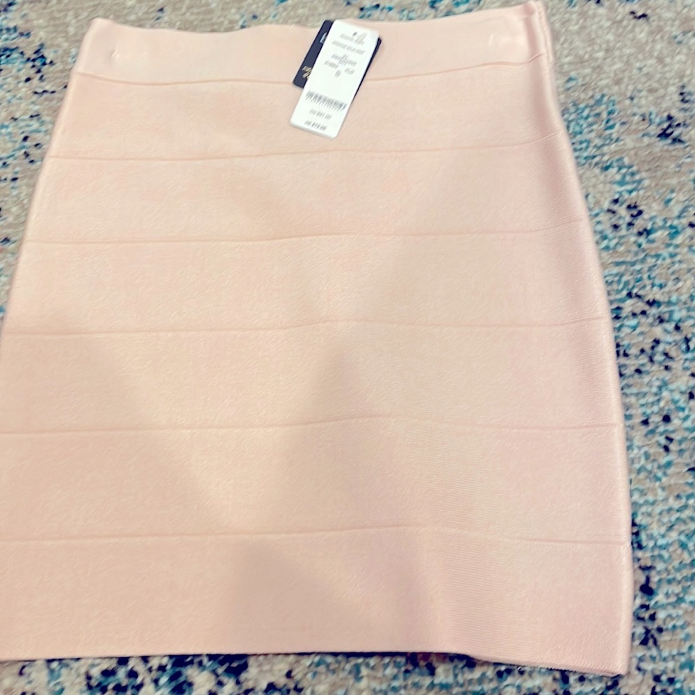 Womens Bebe Bandage Skirt size S NWT